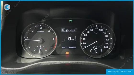 HYUNDAI ELANTRA (AVANTE) 1.6 E-VGT SMART