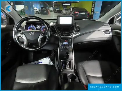 HYUNDAI ELANTRA (AVANTE) 1.6 GDI SMART