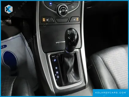 HYUNDAI ELANTRA (AVANTE) 1.6 GDI SMART