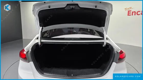 HYUNDAI ELANTRA (AVANTE) 1.6 GDI VALUE PLUS