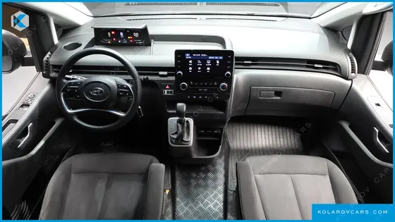 HYUNDAI STARIA CARGO 5-SEATER