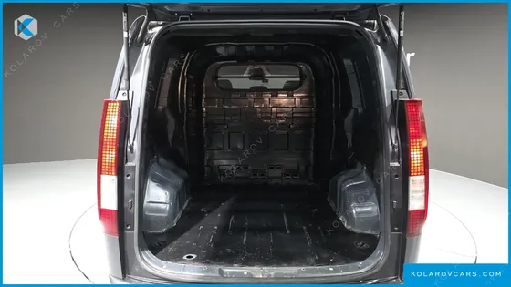 HYUNDAI STARIA CARGO 5-SEATER