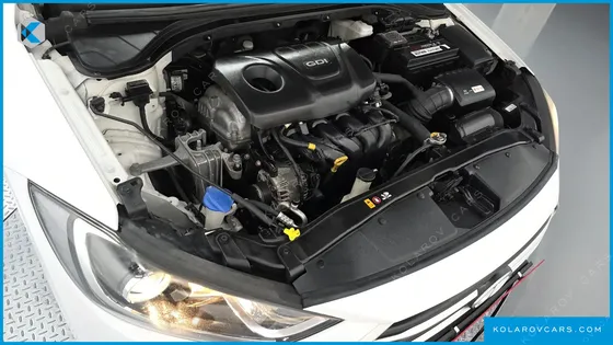 HYUNDAI ELANTRA (AVANTE) 1.6 GDI SMART