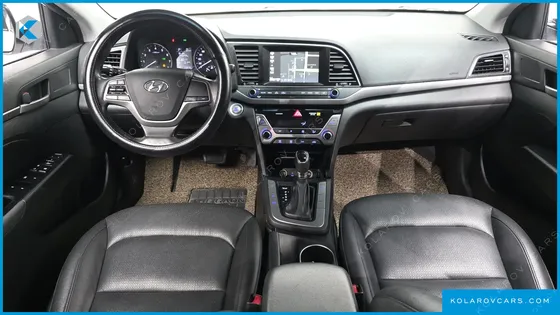 HYUNDAI ELANTRA (AVANTE) 1.6 GDI SMART