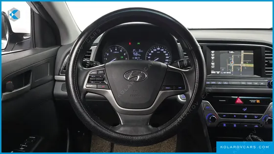 HYUNDAI ELANTRA (AVANTE) 1.6 GDI SMART