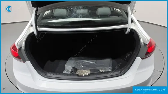 HYUNDAI ELANTRA (AVANTE) 1.6 GDI VALUE PLUS