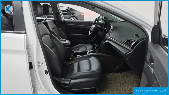HYUNDAI ELANTRA (AVANTE) 1.6 GDI VALUE PLUS