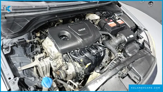 HYUNDAI ELANTRA (AVANTE) 1.6 GDI SMART