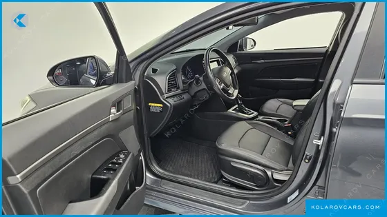 HYUNDAI ELANTRA (AVANTE) 1.6 GDI SMART