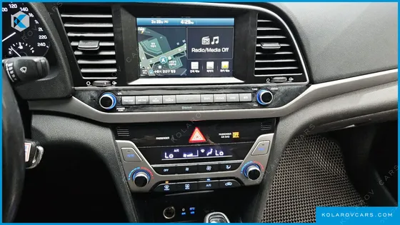 HYUNDAI ELANTRA (AVANTE) 1.6 GDI SMART