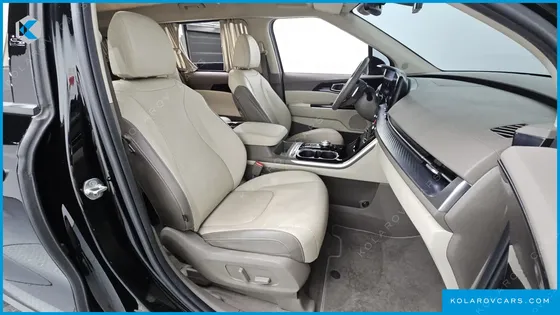 KIA CARNIVAL DIESEL 9-SEATER HI-LIMOUSINE