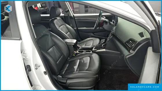 HYUNDAI ELANTRA (AVANTE) 1.6 GDI VALUE PLUS