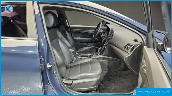 HYUNDAI ELANTRA (AVANTE) 1.6 GDI SMART