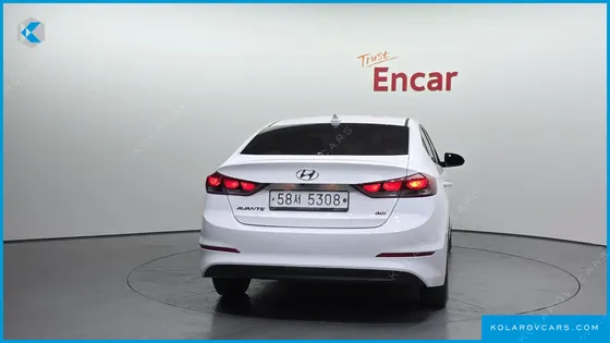HYUNDAI ELANTRA (AVANTE) 1.6 GDI SMART