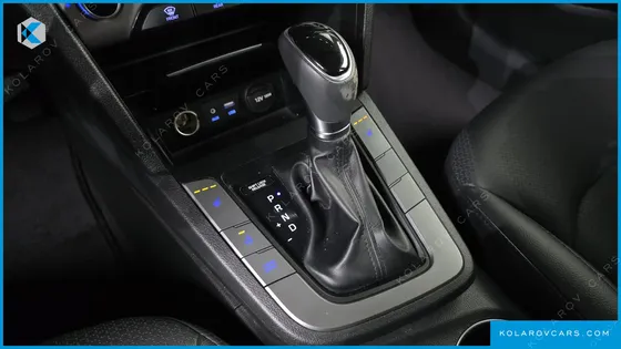 HYUNDAI ELANTRA (AVANTE) 1.6 GDI SMART