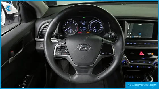 HYUNDAI ELANTRA (AVANTE) 1.6 GDI SMART