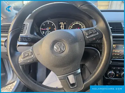 VOLKSWAGEN PASSAT 2.0 TDI