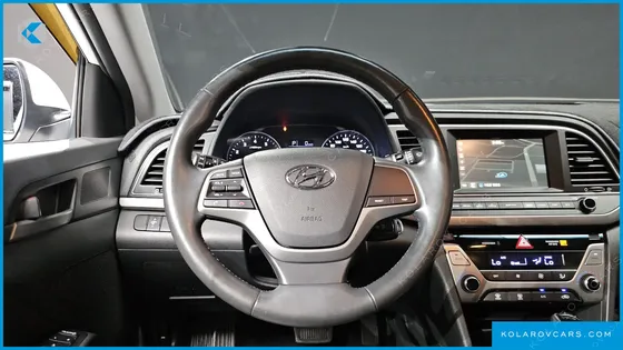 HYUNDAI ELANTRA (AVANTE) 1.6 GDI SMART