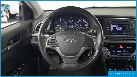 HYUNDAI ELANTRA (AVANTE) 1.6 GDI SMART