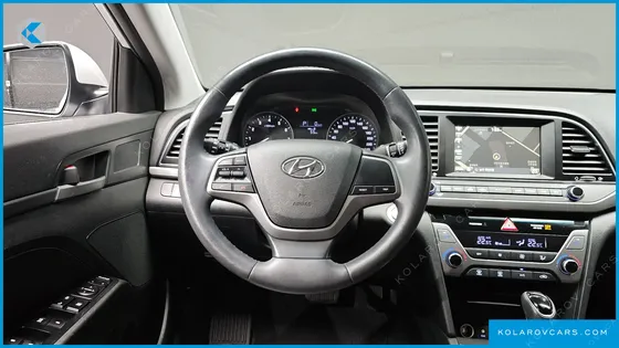 HYUNDAI ELANTRA (AVANTE) 1.6 GDI SMART