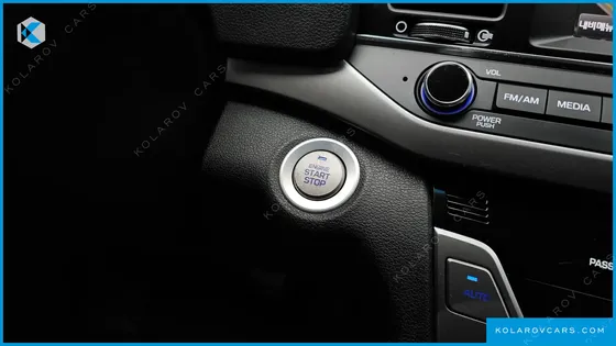 HYUNDAI ELANTRA (AVANTE) 1.6 GDI SMART