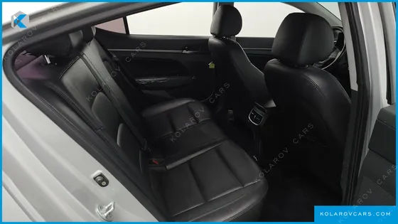 HYUNDAI ELANTRA (AVANTE) 1.6 GDI SMART
