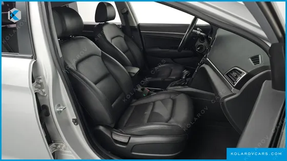 HYUNDAI ELANTRA (AVANTE) 1.6 GDI SMART