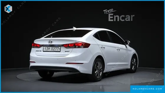 HYUNDAI ELANTRA (AVANTE) 1.6 E-VGT SMART