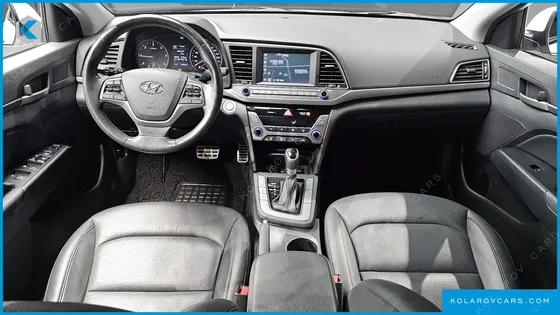 HYUNDAI ELANTRA (AVANTE) 1.6 E-VGT SMART