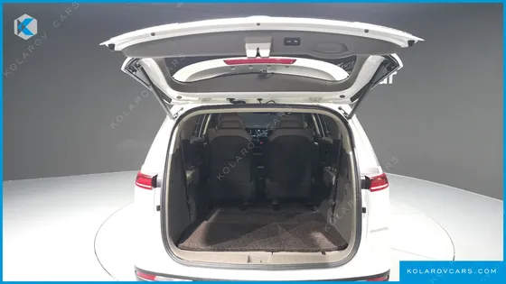 KIA CARNIVAL DIESEL 7-SEATER SIGNATURE