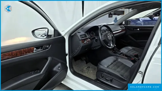 VOLKSWAGEN PASSAT 2.5