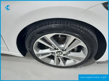 HYUNDAI ELANTRA (AVANTE) 1.6 GDI VALUE PLUS