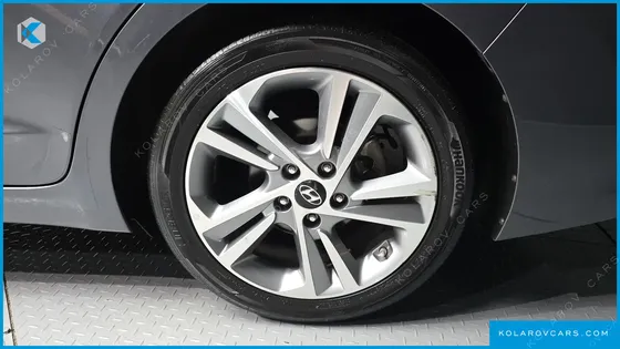 HYUNDAI ELANTRA (AVANTE) 1.6 GDI VALUE PLUS
