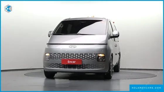 HYUNDAI STARIA CARGO 5-SEATER