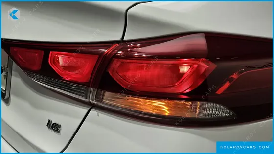 HYUNDAI ELANTRA (AVANTE) 1.6 GDI VALUE PLUS