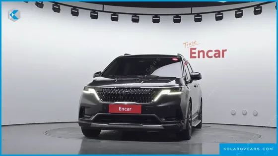 KIA CARNIVAL GASOLINE 7-SEATER SIGNATURE