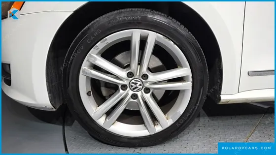 VOLKSWAGEN PASSAT 2.0 TDI