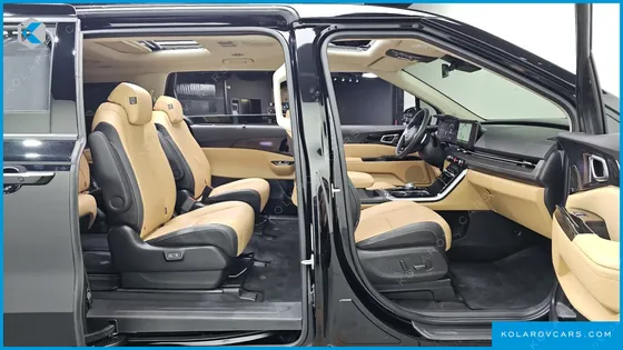 KIA CARNIVAL GASOLINE 9-SEATER SIGNATURE