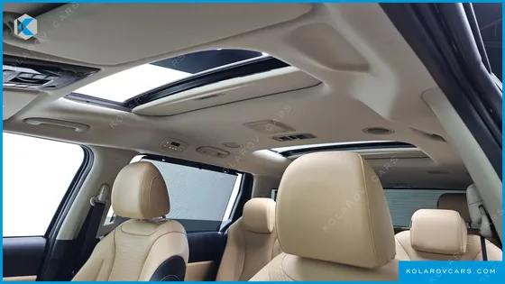 KIA CARNIVAL GASOLINE 9-SEATER SIGNATURE