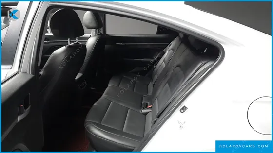 HYUNDAI ELANTRA (AVANTE) 1.6 GDI MODERN