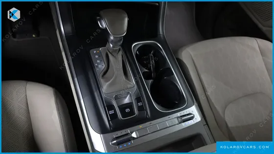 KIA CARNIVAL DIESEL 9-SEATER PRESTIGE