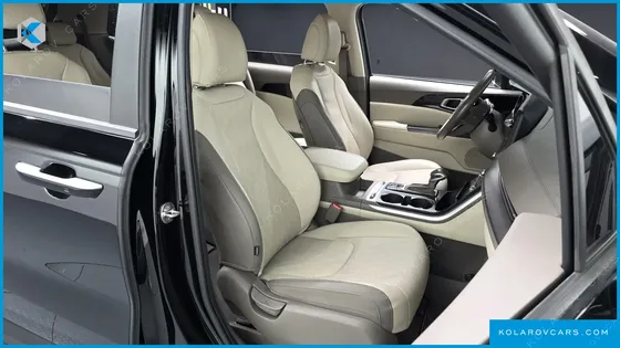 KIA CARNIVAL DIESEL 9-SEATER PRESTIGE