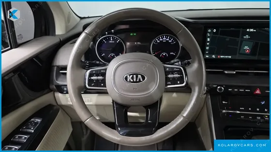 KIA CARNIVAL DIESEL 9-SEATER PRESTIGE