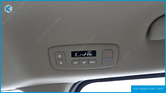 KIA CARNIVAL DIESEL 9-SEATER PRESTIGE