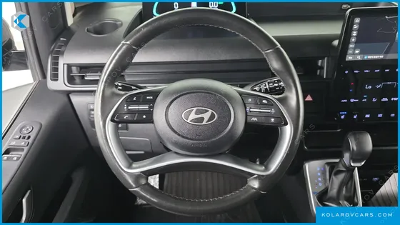 HYUNDAI STARIA HEV 1.6 TOURER 11-SEATER