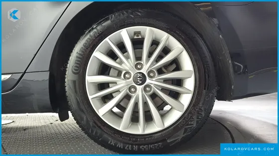 KIA K7 3.0 LPI TRENDY(RENTED CAR)