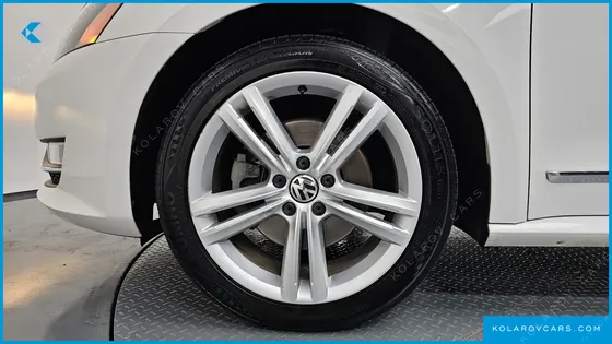 VOLKSWAGEN PASSAT 1.8 TSI SPORT