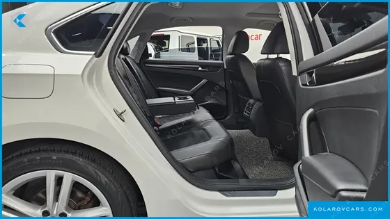 VOLKSWAGEN PASSAT 1.8 TSI SPORT