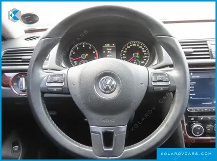VOLKSWAGEN PASSAT 2.5