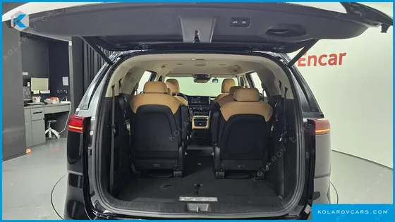 KIA CARNIVAL GASOLINE 9-SEATER NOBLESSE
